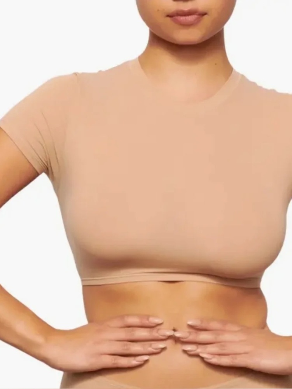 Skims Short Sleeve Crop Top in Nude • Size M